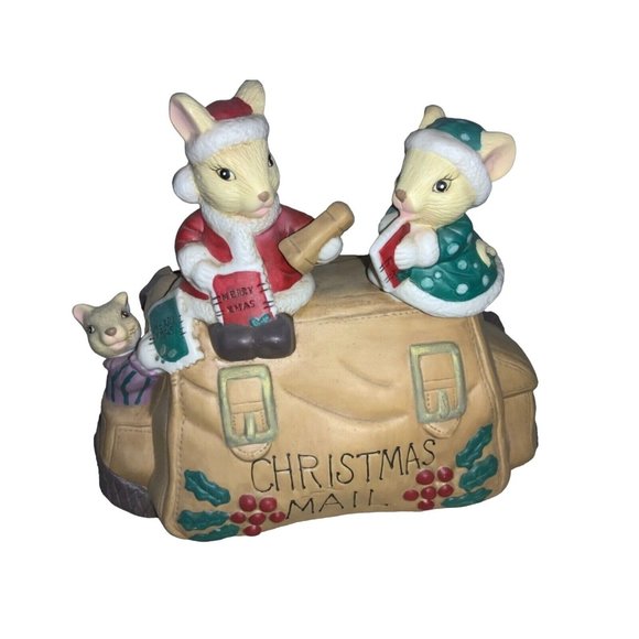 Ceramic Christmas Card Mail Holder Mr & Mrs Santa Mice & Helper - Picture 4 of 9